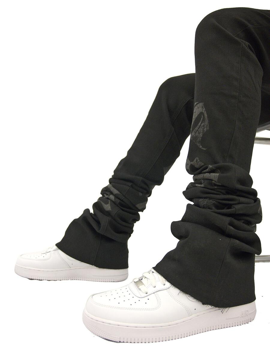 BLACK VEUX SUPER-STACKED JEAN